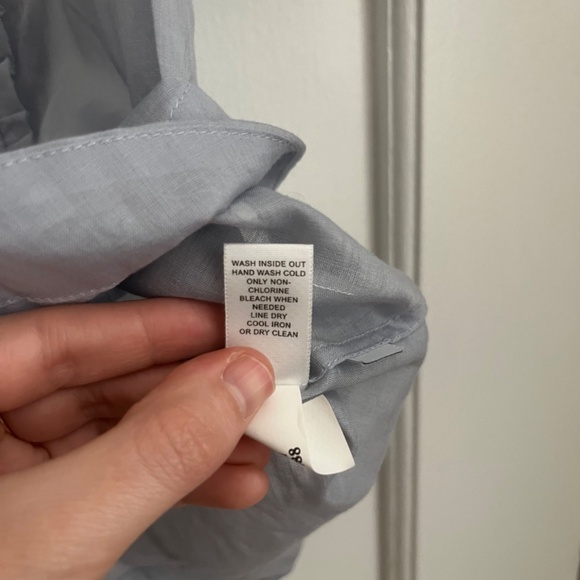 Banana Republic | Ruffle, Pleated, Puff-Sleeve Blouse - Picture 4 of 5